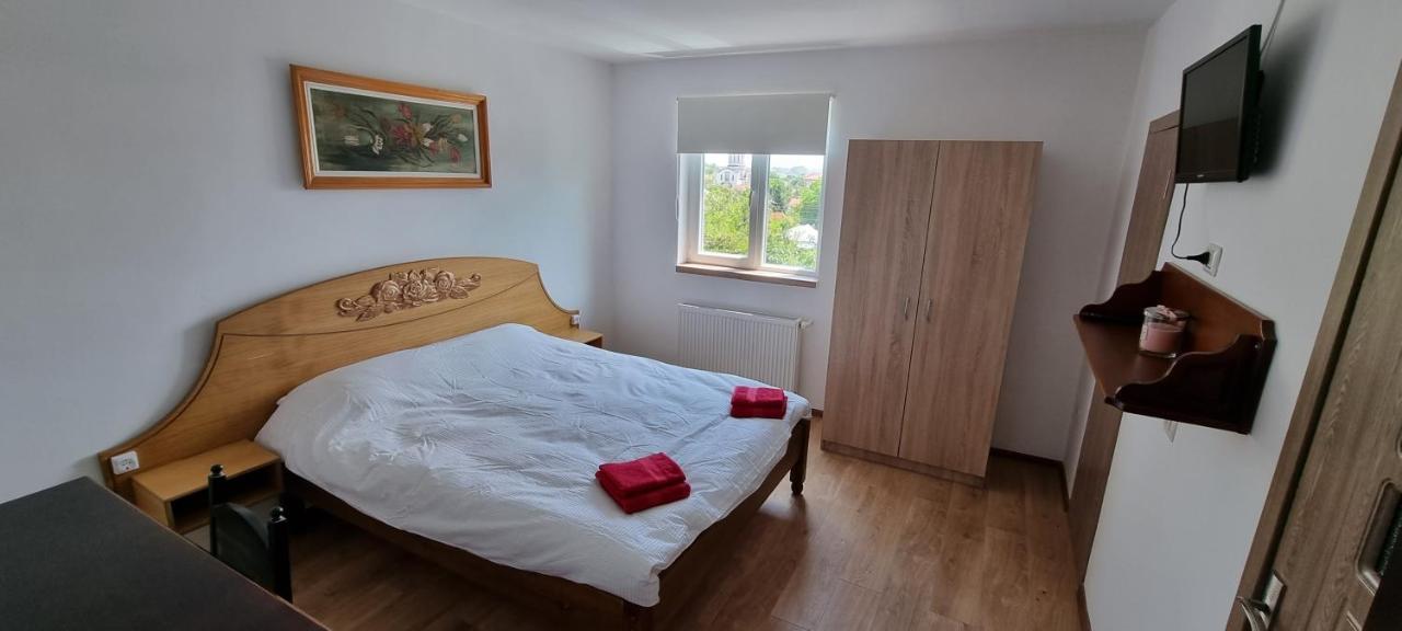 Veronica Studio Piatra Neamţ Екстериор снимка